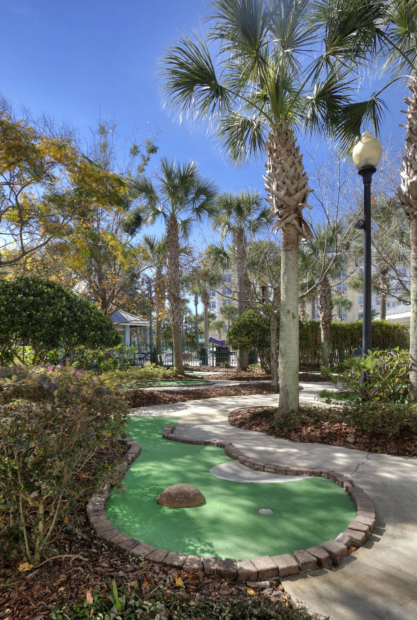 Campo de Golf Holiday Inn Express & Suites S Lake Buena Vista by IHG