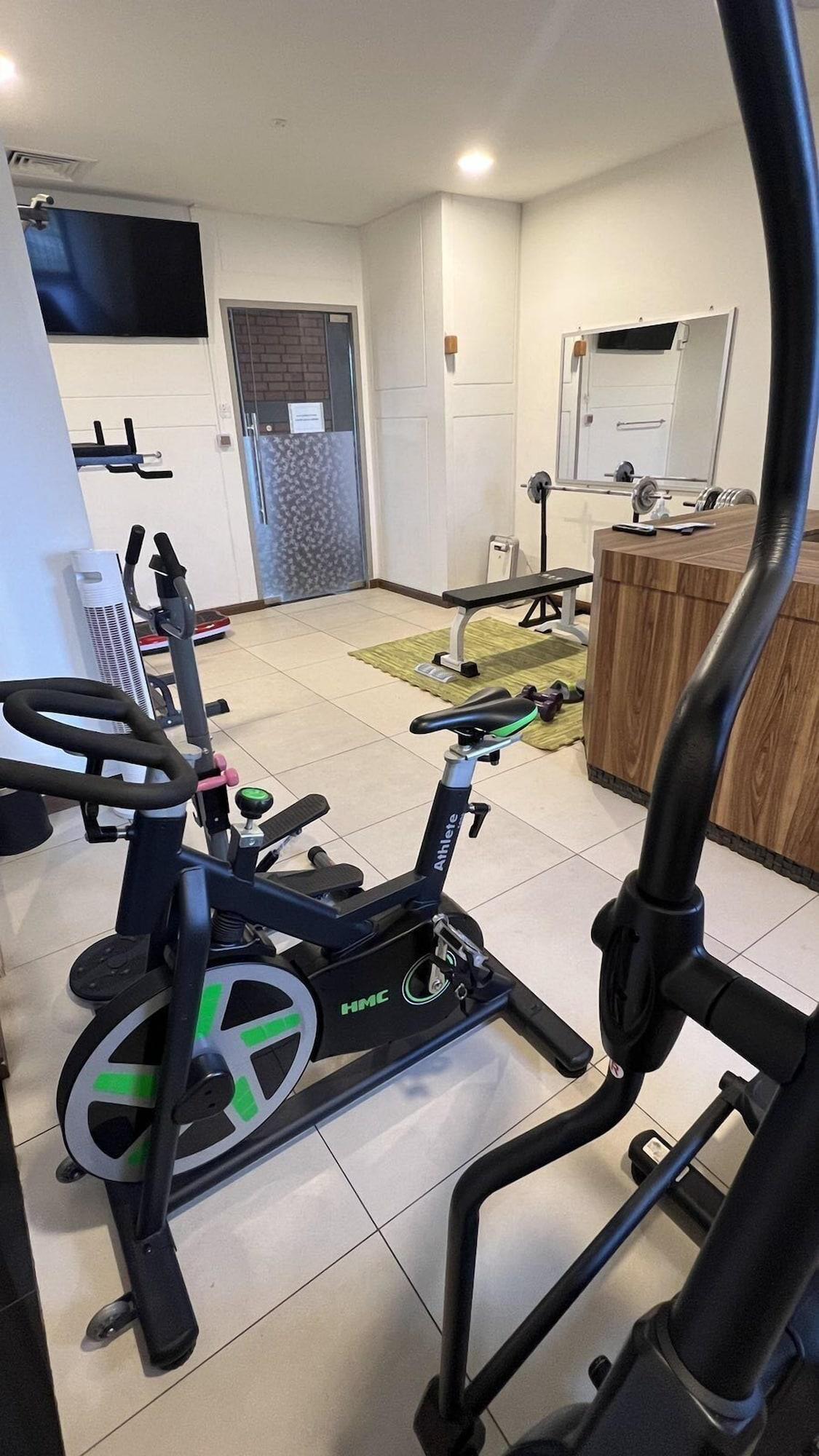 Gimnasio Super Hotel Thilawa