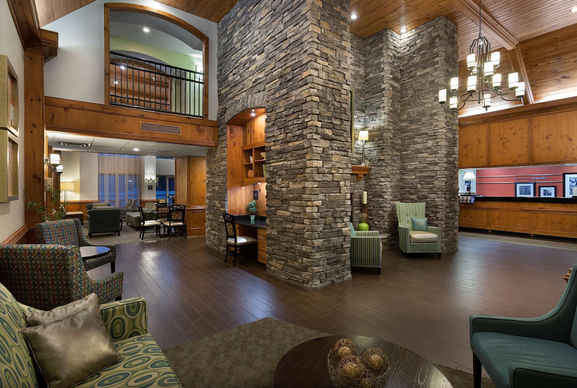 Vista Lobby Hampton Inn & Suites Charlotte/Pineville