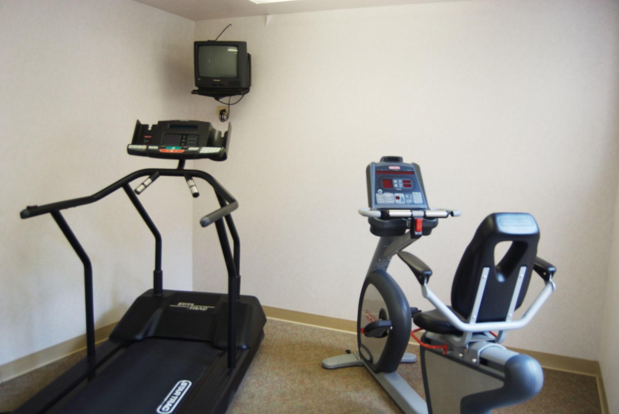 Gimnasio Ilima Hotel