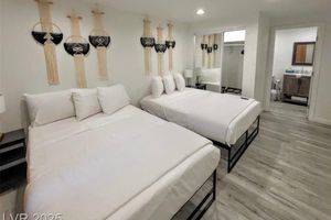 Alquiler Vacacional - Fabulous 4-bedroom house with 1-bedroom guest house in Downtown Las Vegas