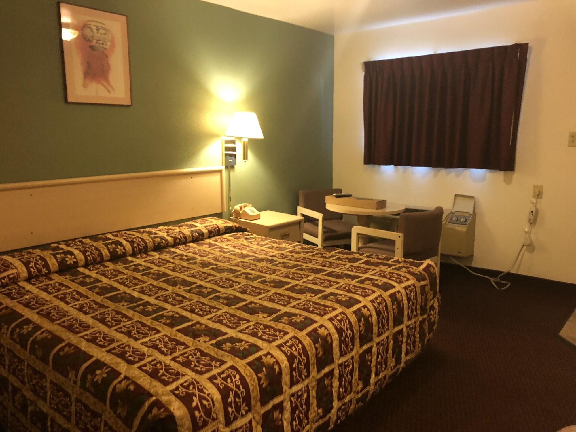 Habitación Travelodge by Wyndham Farmington