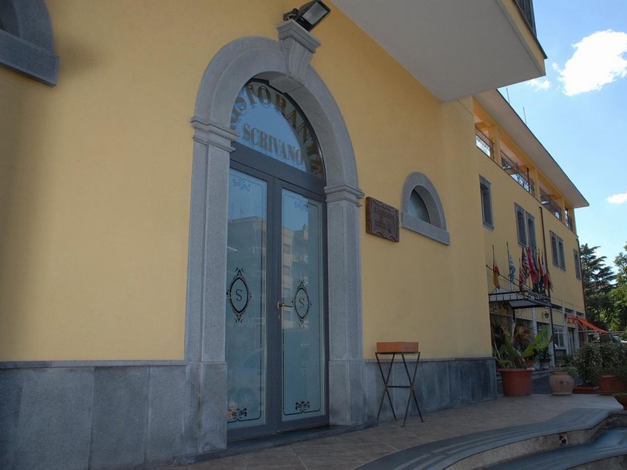 Vista Exterior Hotel Scrivano