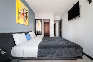 Alquiler Vacacional - Luxurious and Sophisticated Living in the Classic Recoleta Neighborhood!