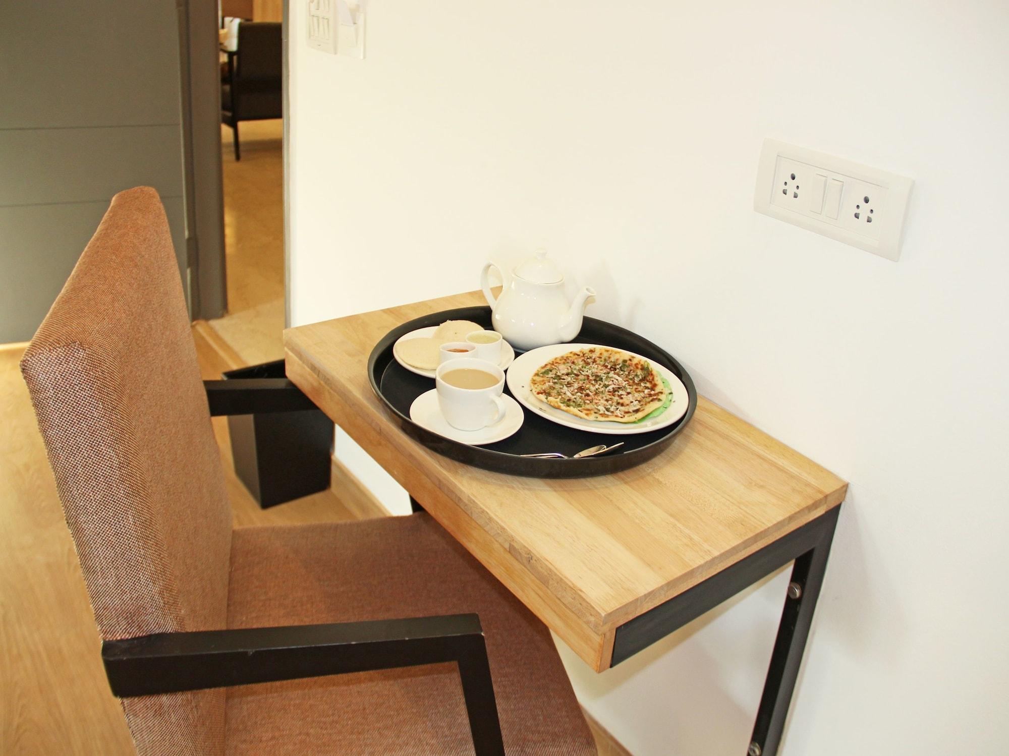 Restaurant OYO 8446 Bouvana Residency