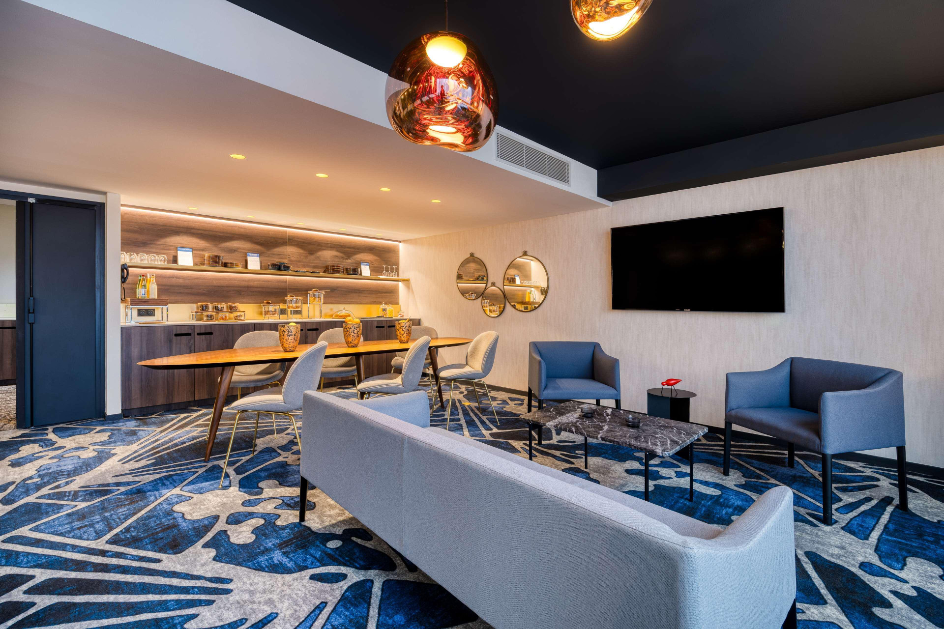 Vista Exterior Hilton Lille