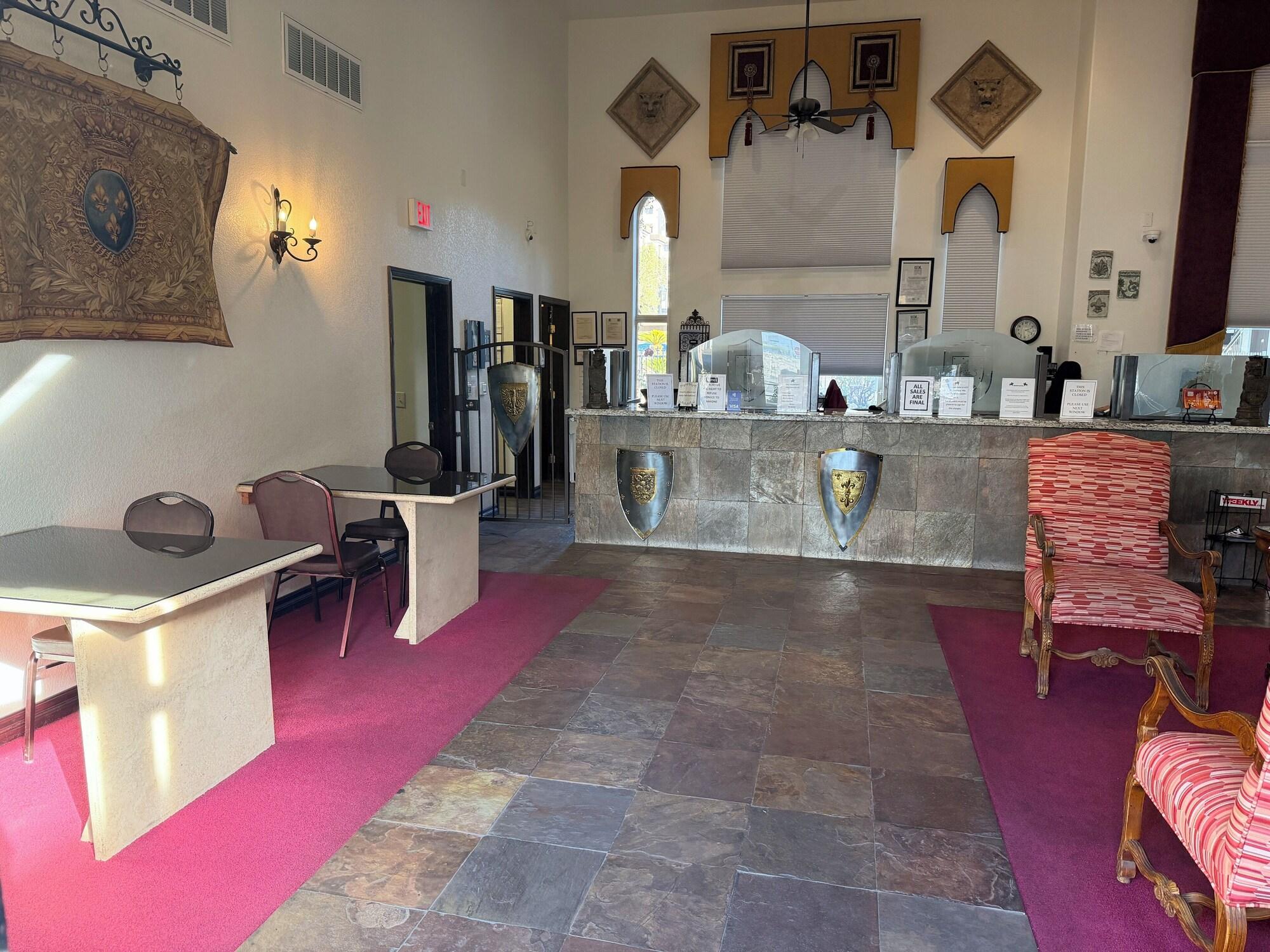 Vista Lobby Manor Suites