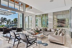 Alquiler Vacacional - Architectural Oceanfront Masterpiece w Pool