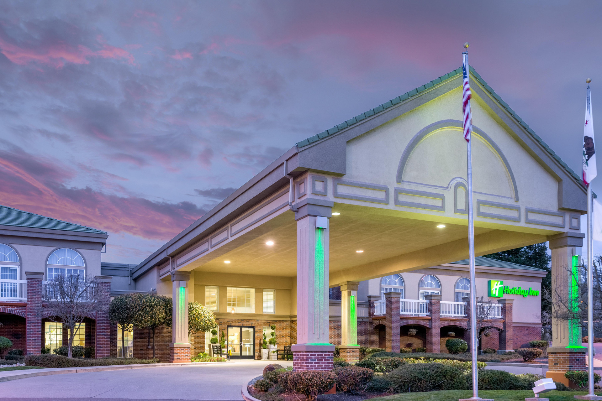 Vista Exterior Holiday Inn Auburn by IHG