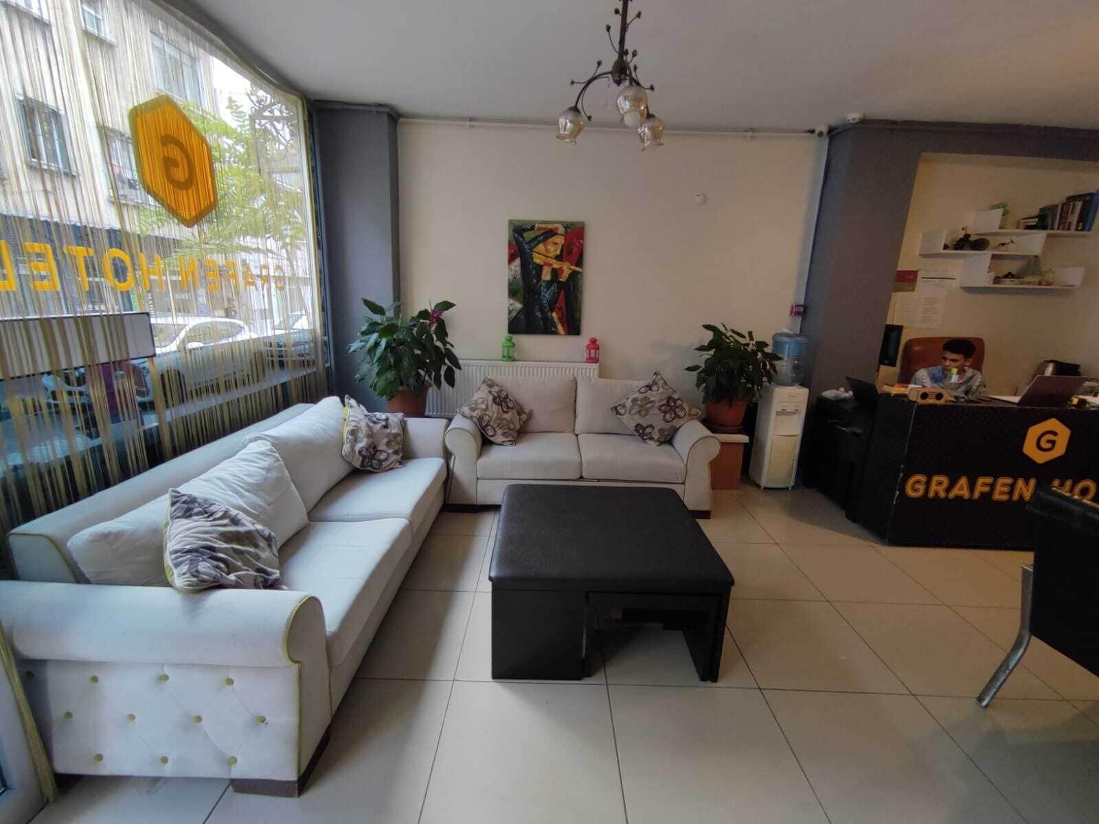 Vista Lobby Grafen Hotel