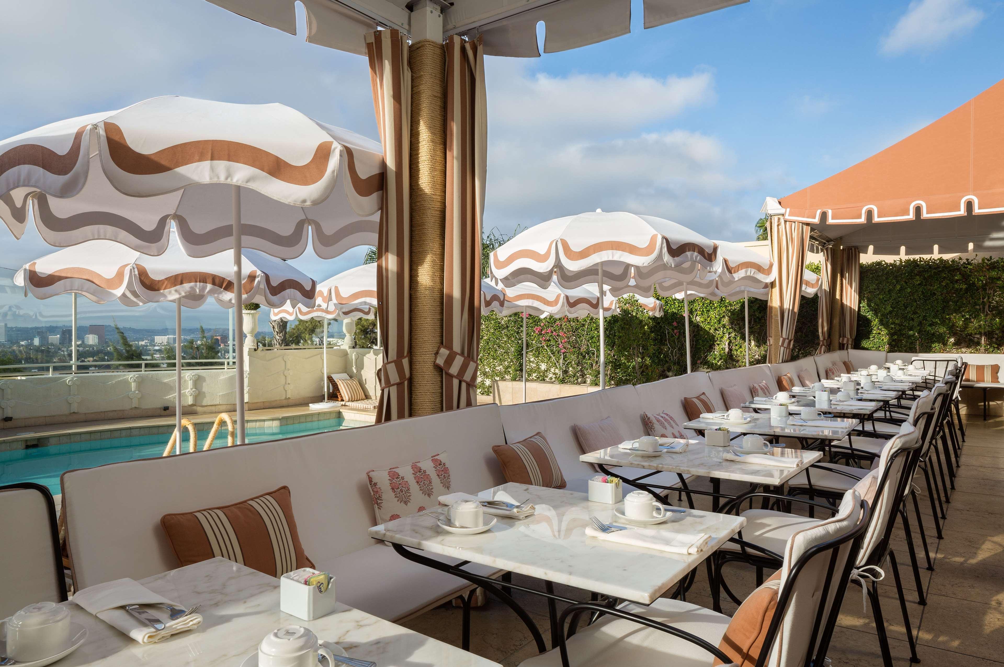 Restaurant Sunset Tower Hotel