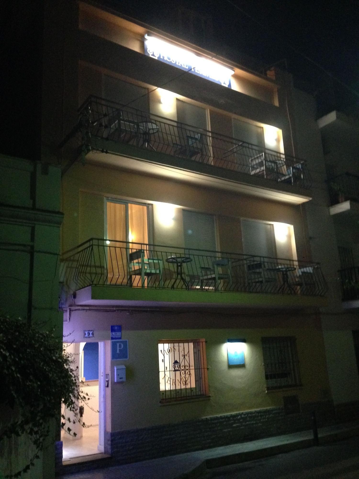 Vista Exterior Hostal Termes