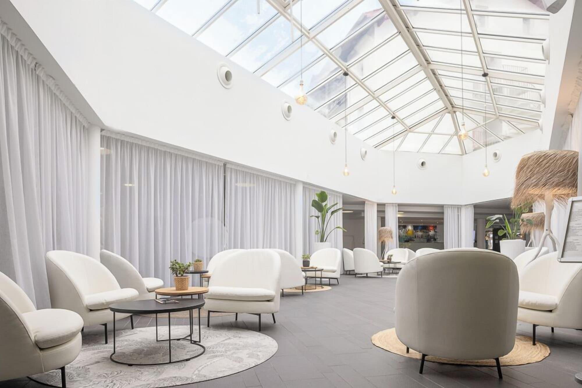 Vista Lobby Hôtel et spa Serge BLANCO