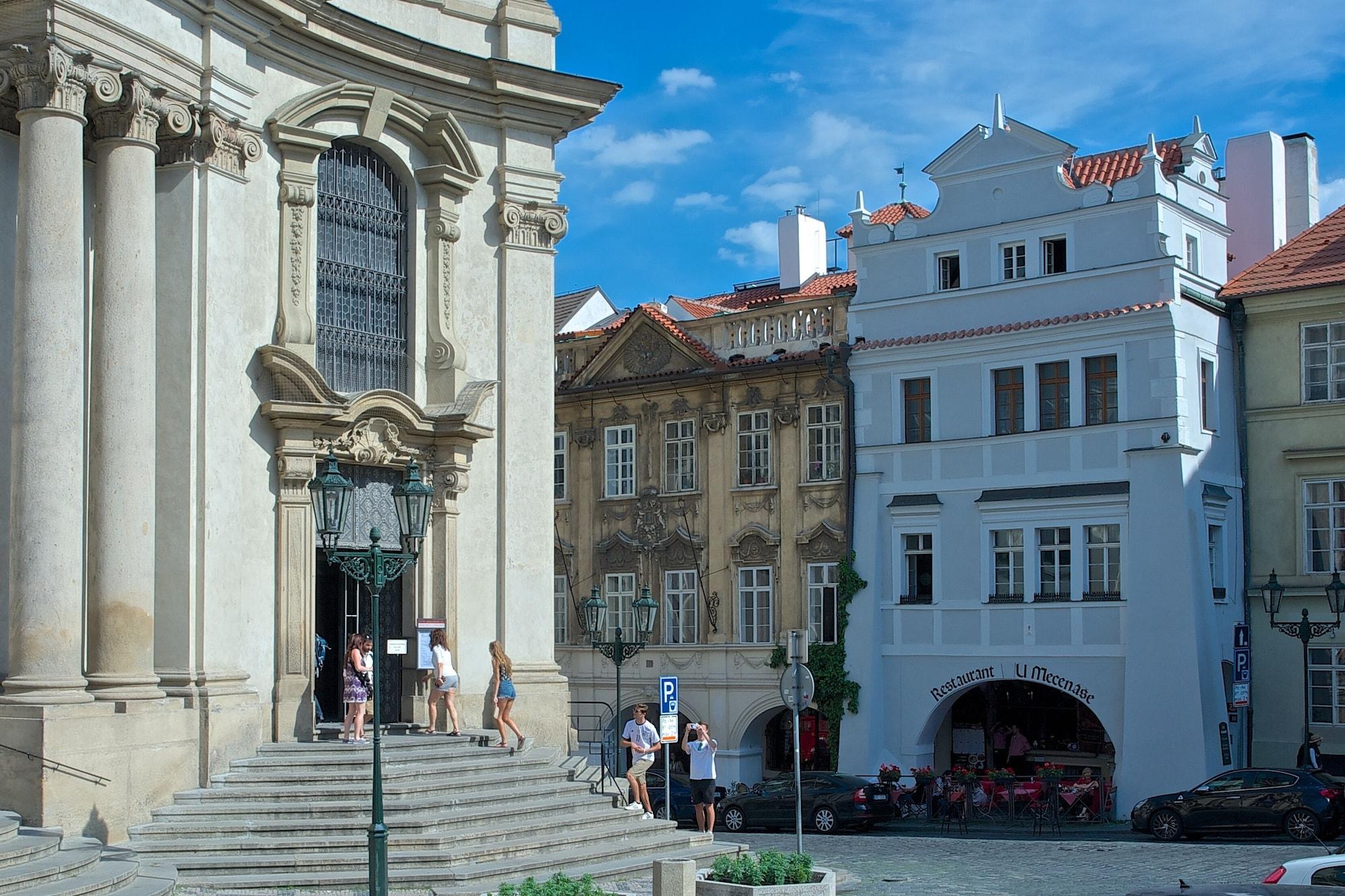 Vista Exterior Residence U Mecenáše