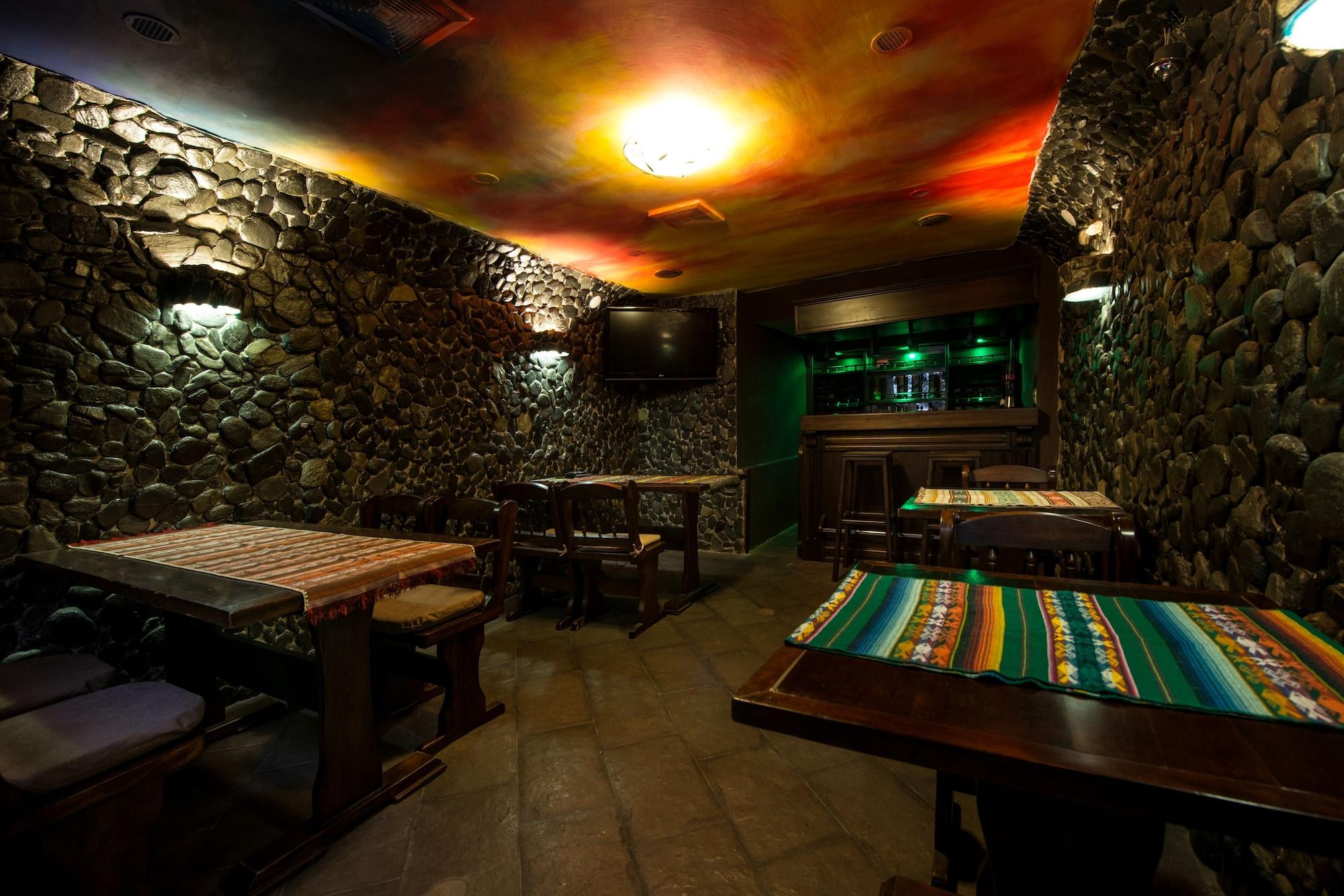 Bar/Salón Hotel Bella Casona