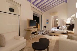 Alquiler Vacacional - “Heated pool” Spectacular House Old City