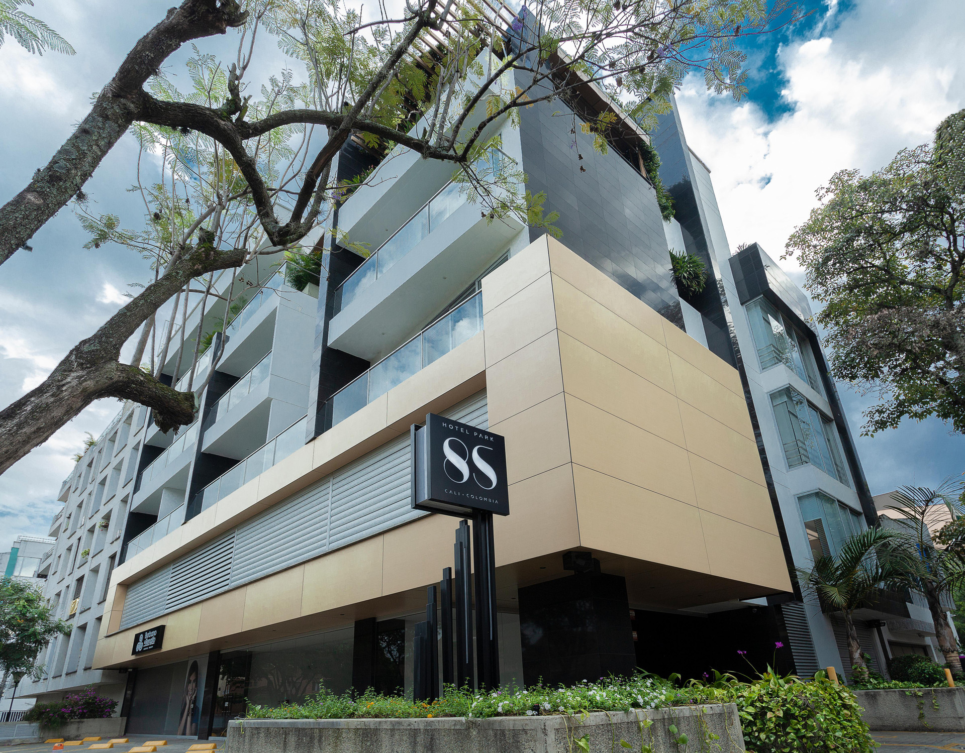 Vista Exterior Hotel Park 85