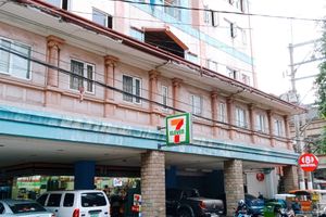 Alojamiento - 8Hostel