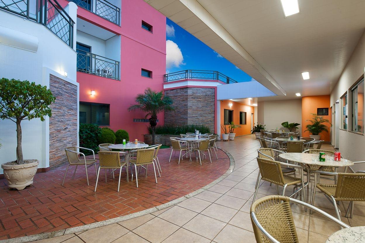Restaurant Carlton Plaza Hotel Uberlândia