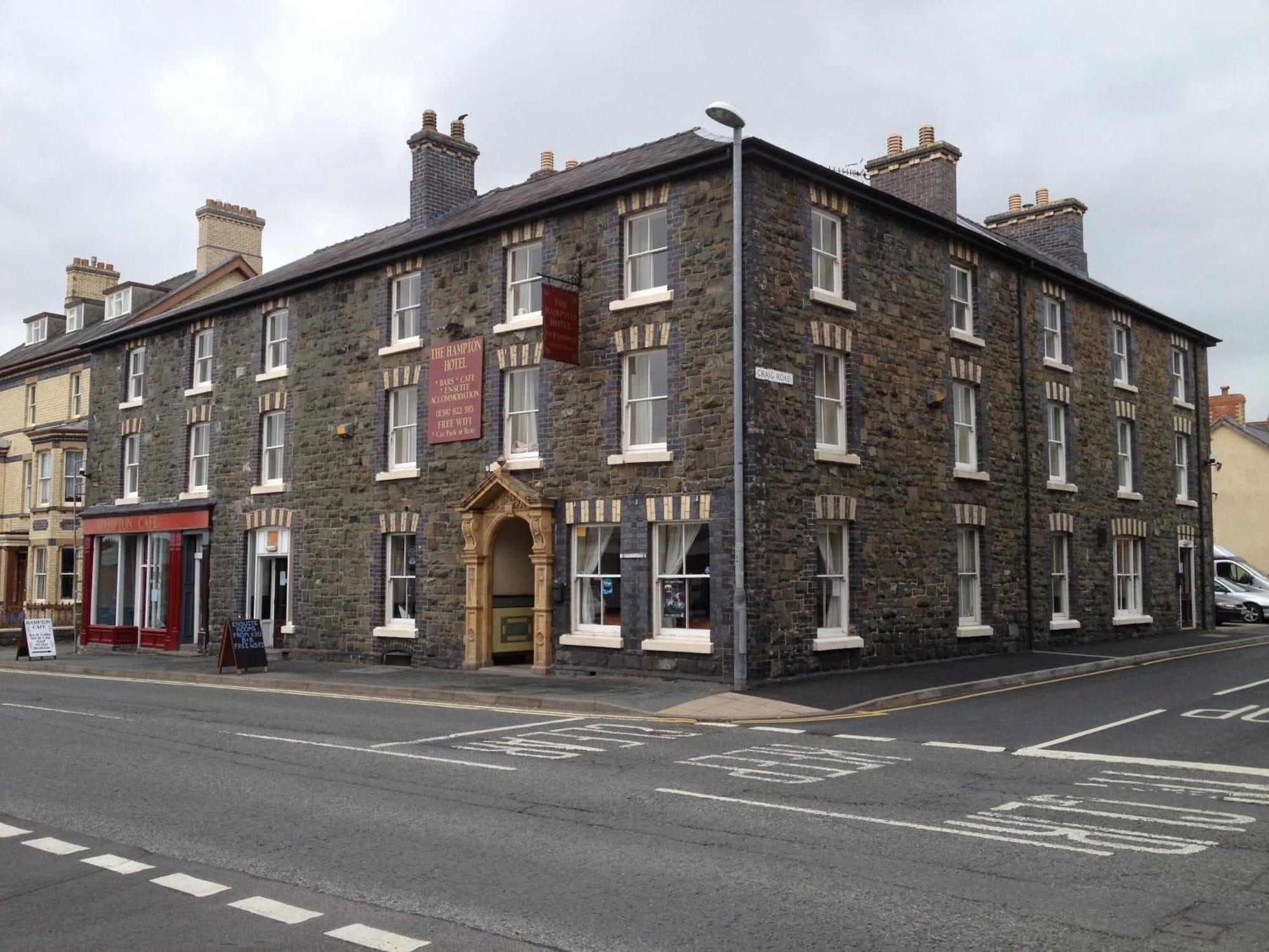 Vista Exterior Hampton