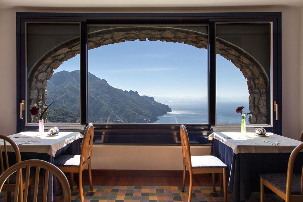 Vista Lobby Hotel Graal