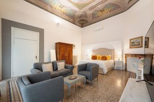 Renta temporal - Marchese Bargagli Suite Apartment - Palazzo D'Ambra Historical Residence