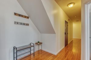 Renta temporal - Stairway 3BR Apt w W D Ideal for Groups
