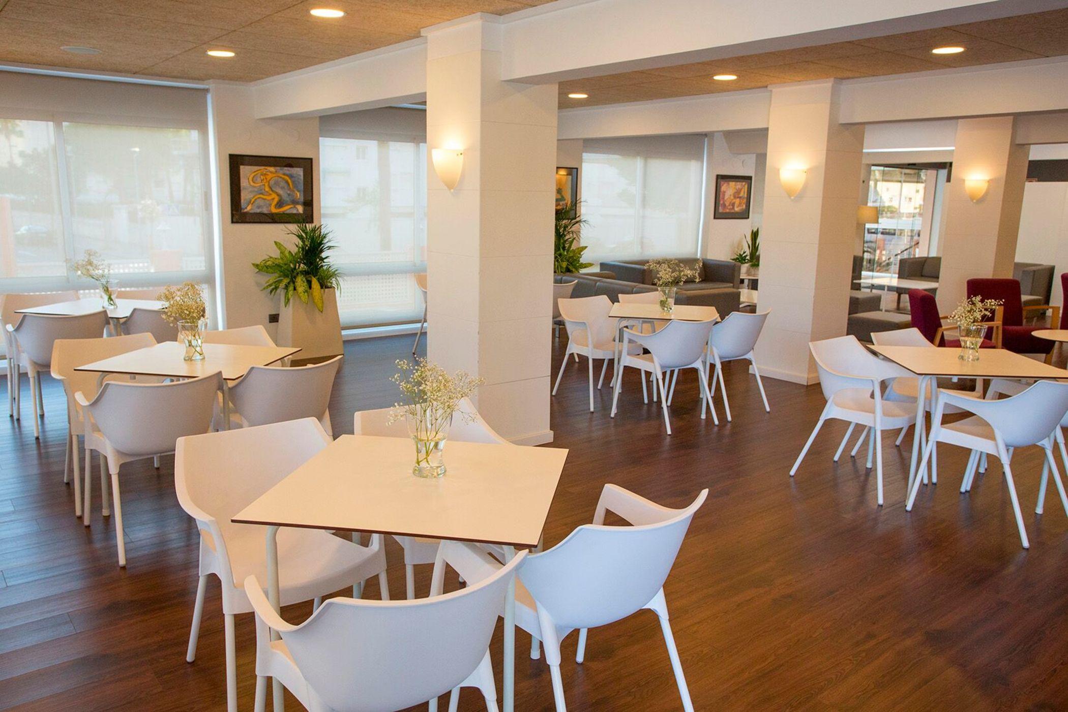 Vista Exterior Hotel Gandia