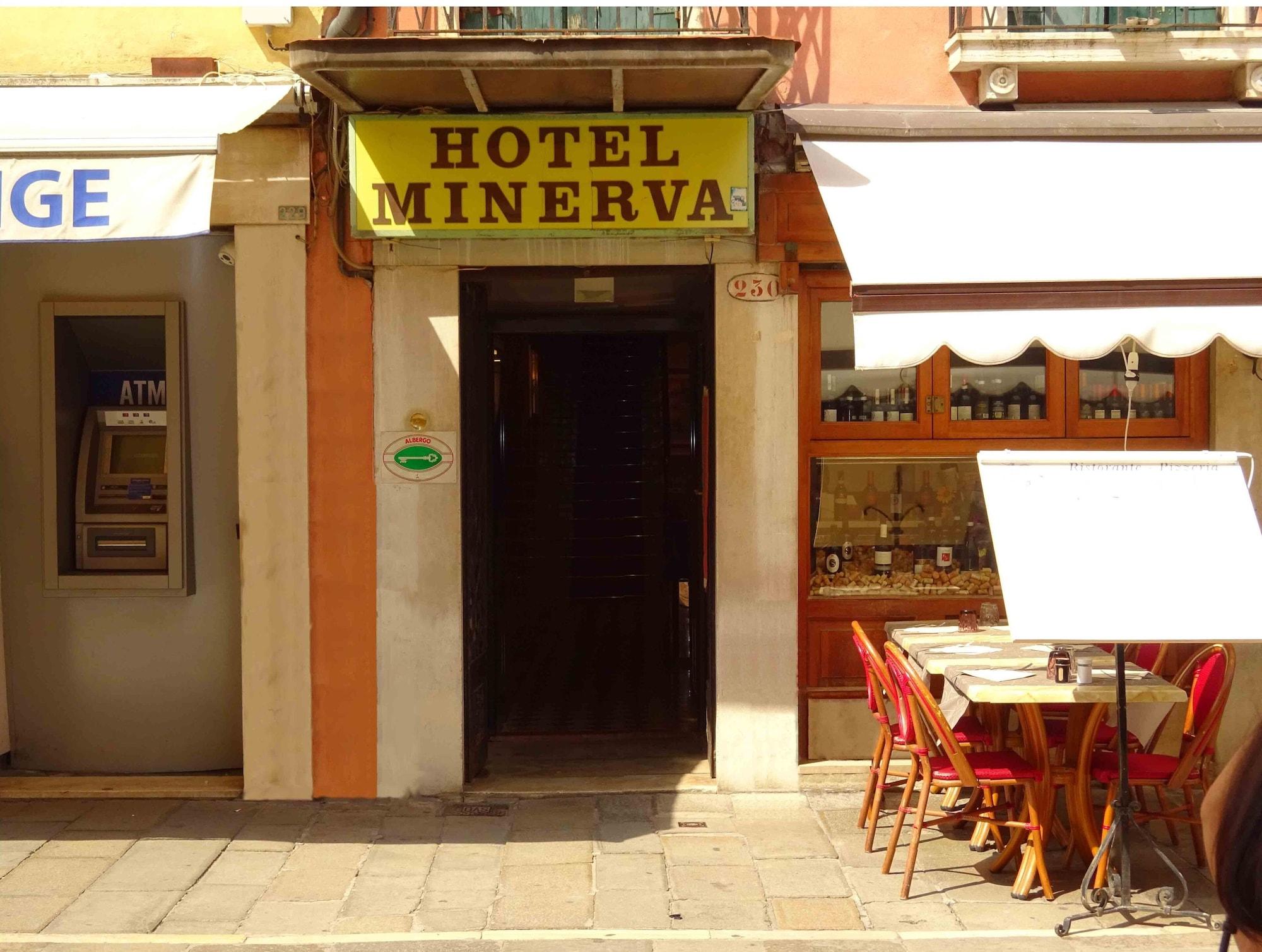 Varios Hotel Minerva E Nettuno