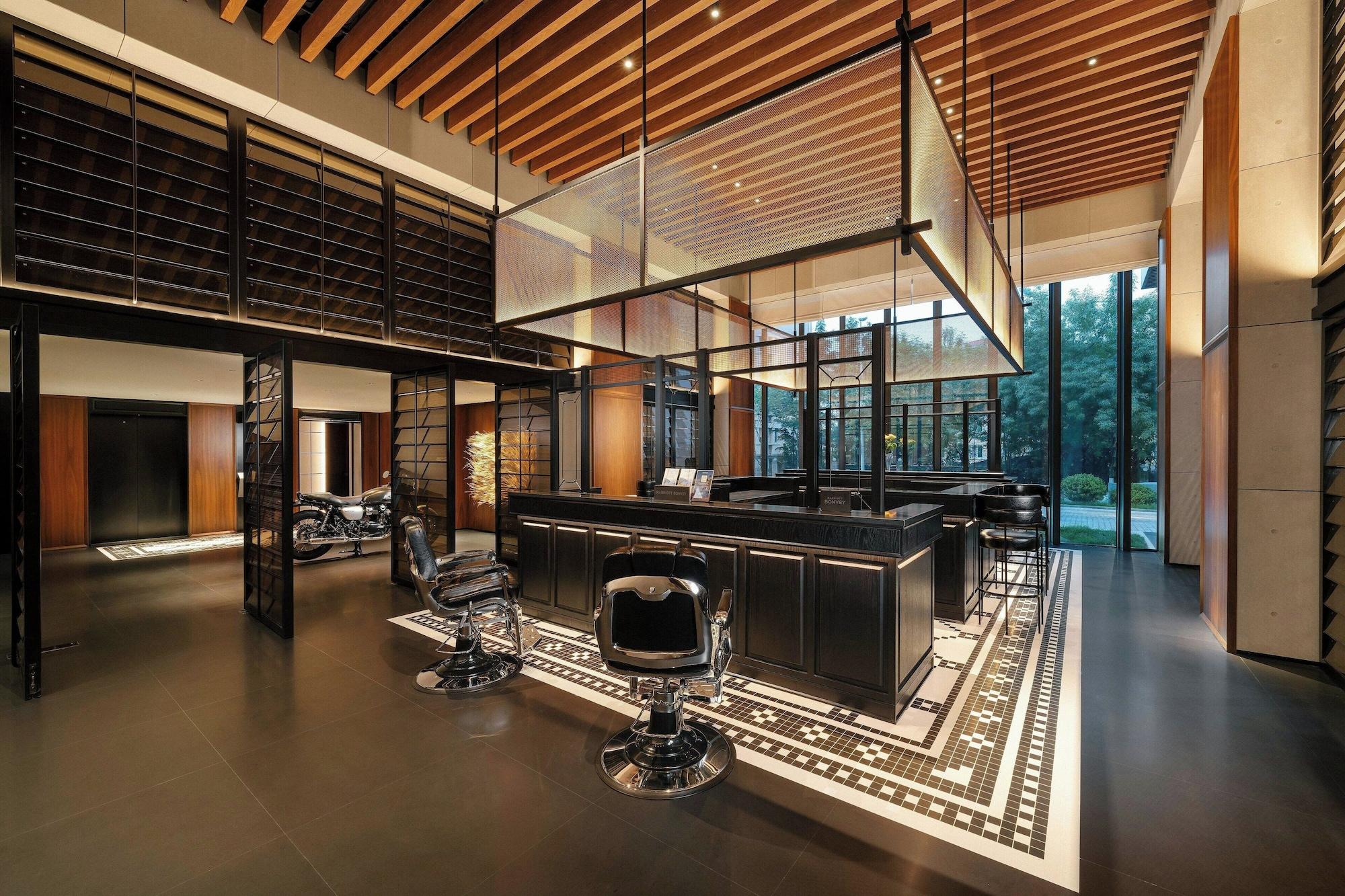 Vista Lobby Flow And Co. Qingdao, Autograph Collection