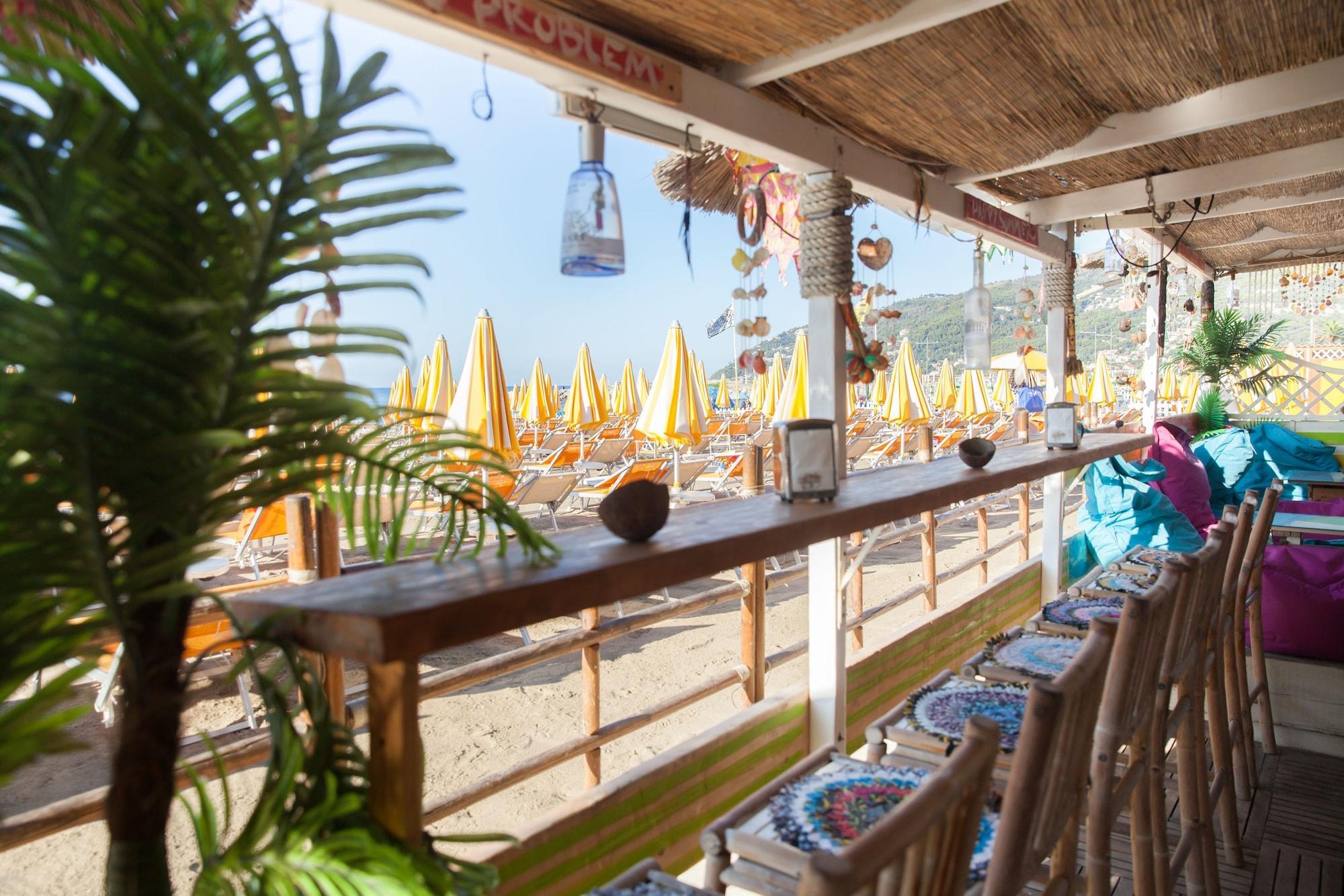 Bar/Salón Residence La Palma