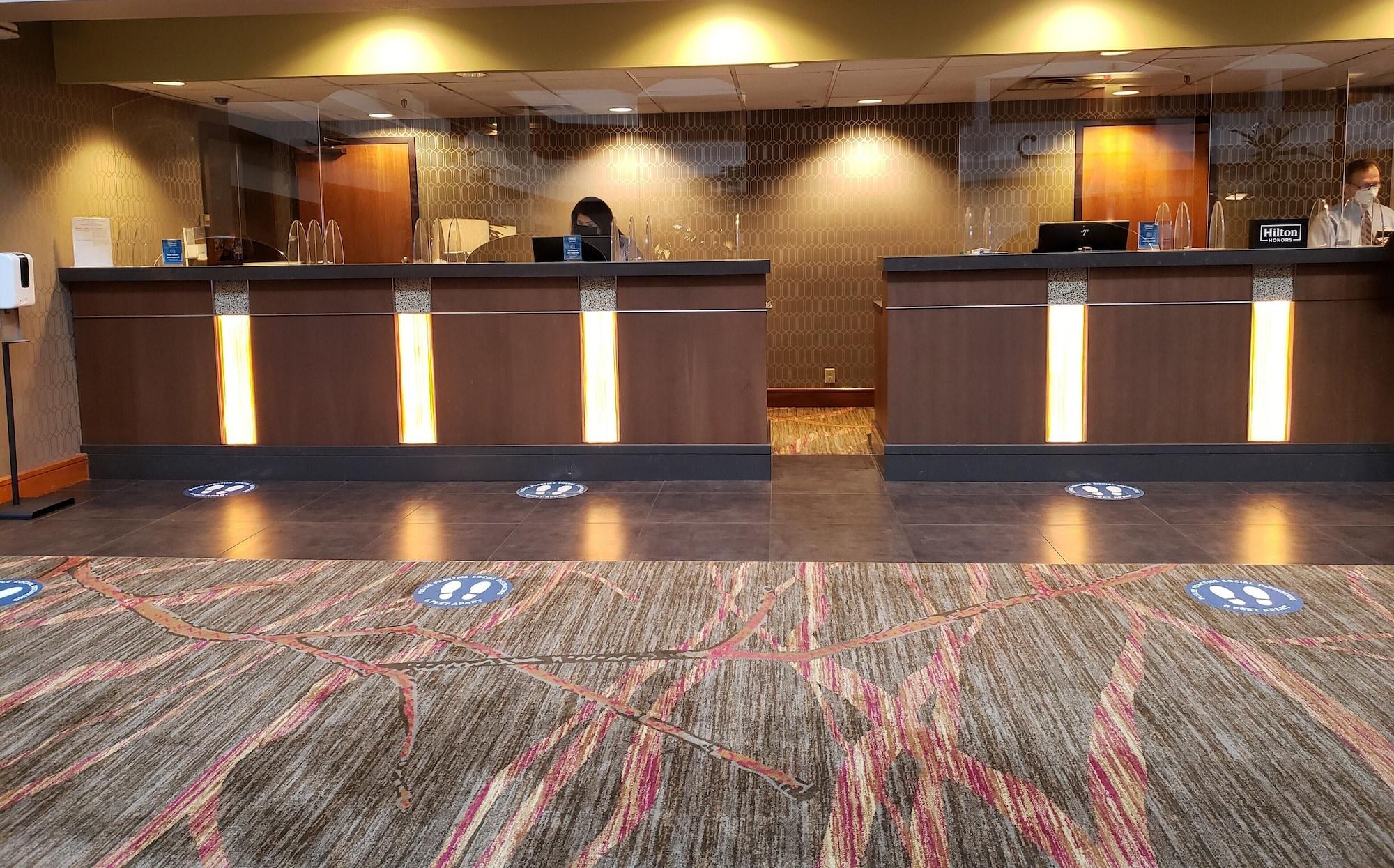 Vista Lobby DoubleTree Suites by Hilton Seattle Airport - Southcenter