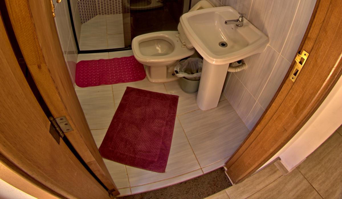Baño Pousada Natalino Broleze