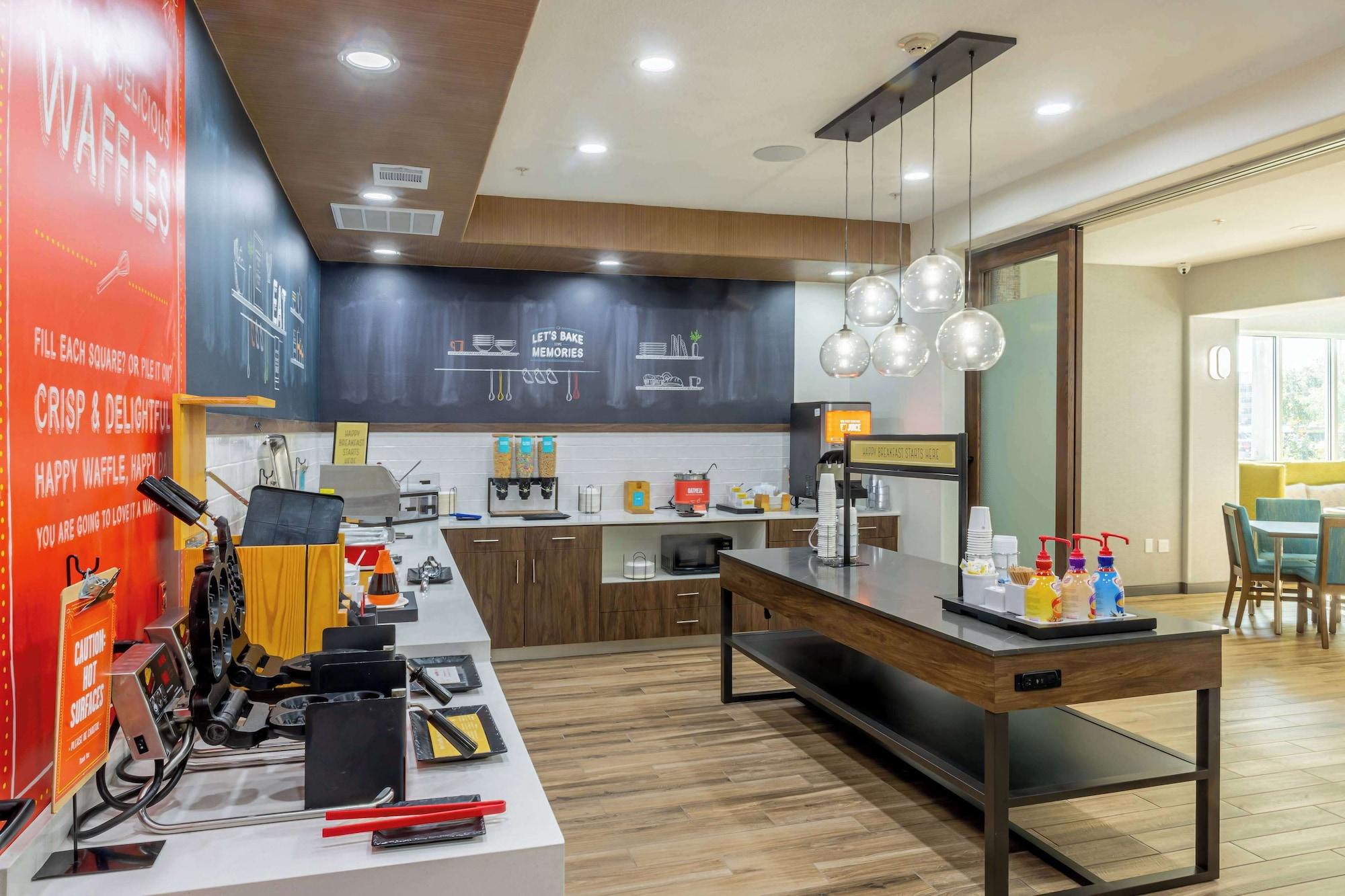 Restaurant Hampton Inn & Suites Cleburne