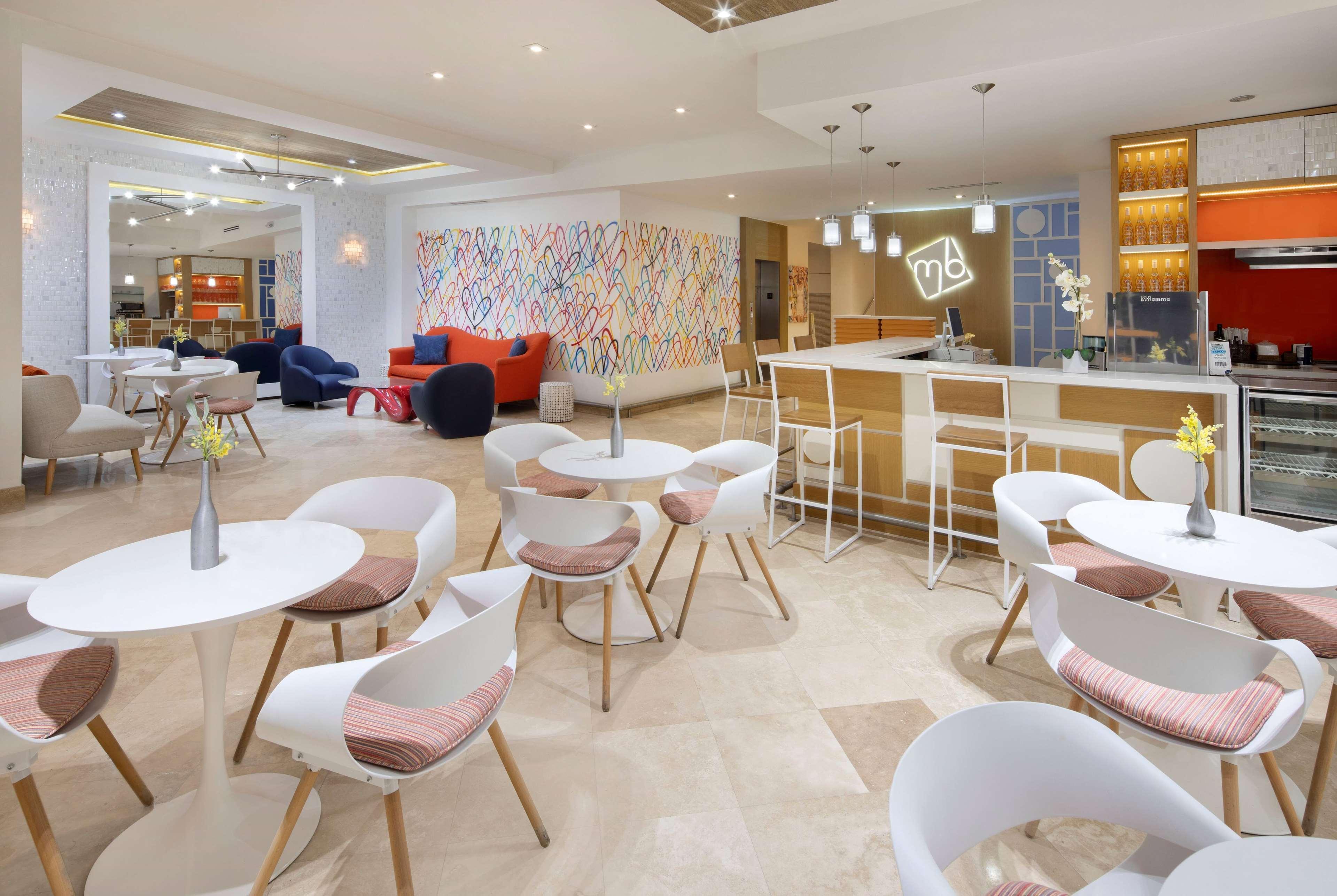 Vista Lobby MB Hotel, Trademark Collection by Wyndham