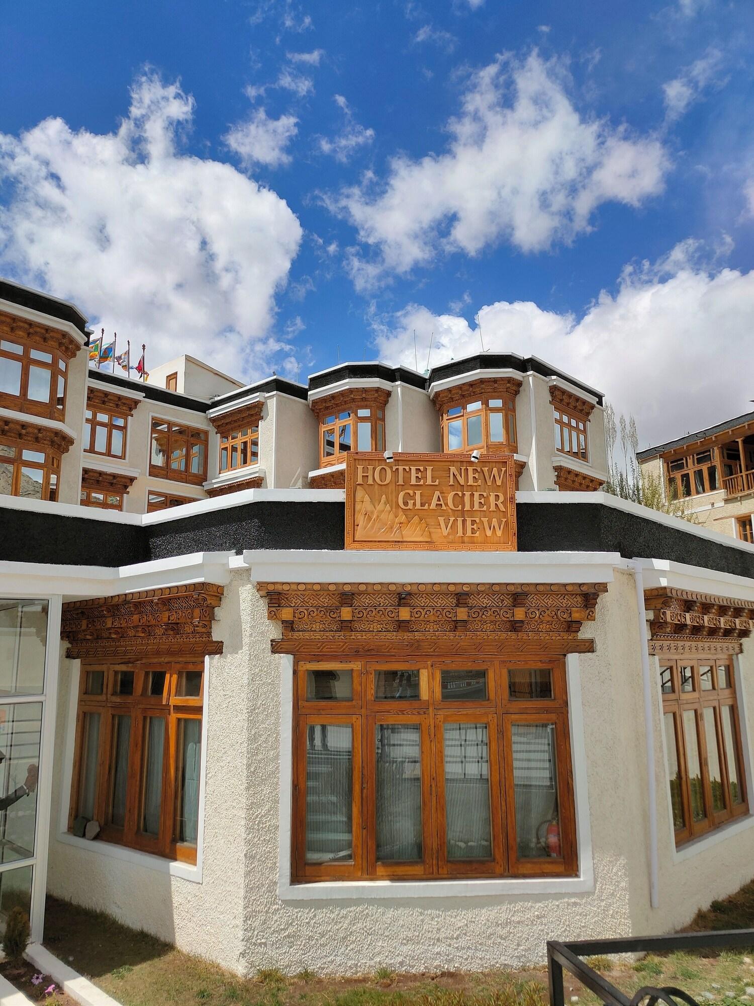 Varios Hotel New Glacier View