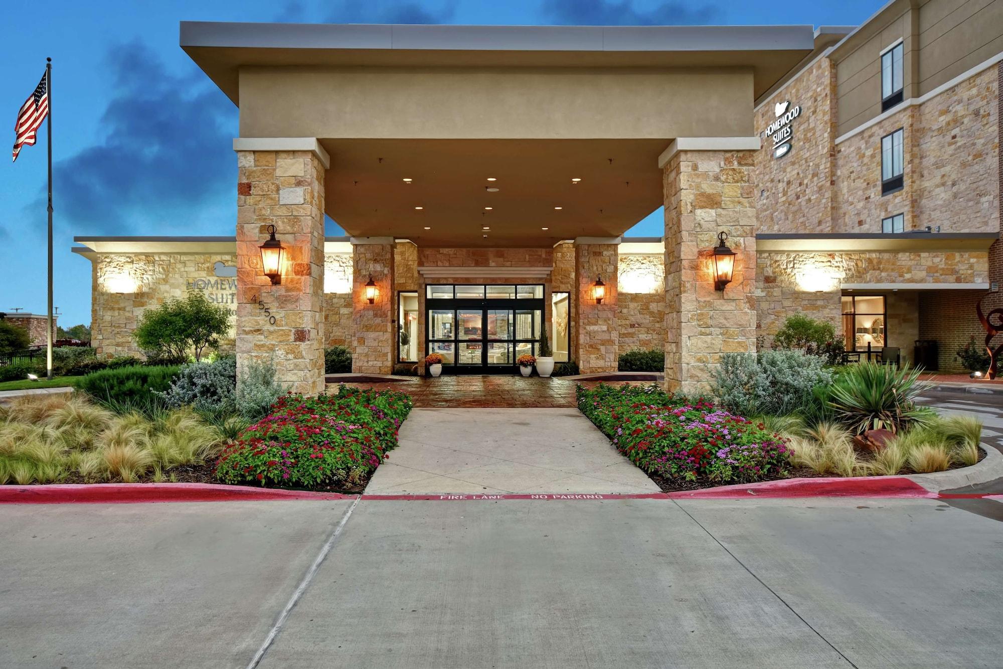 Vista Exterior Homewood Suites by Hilton Dallas Arlington South