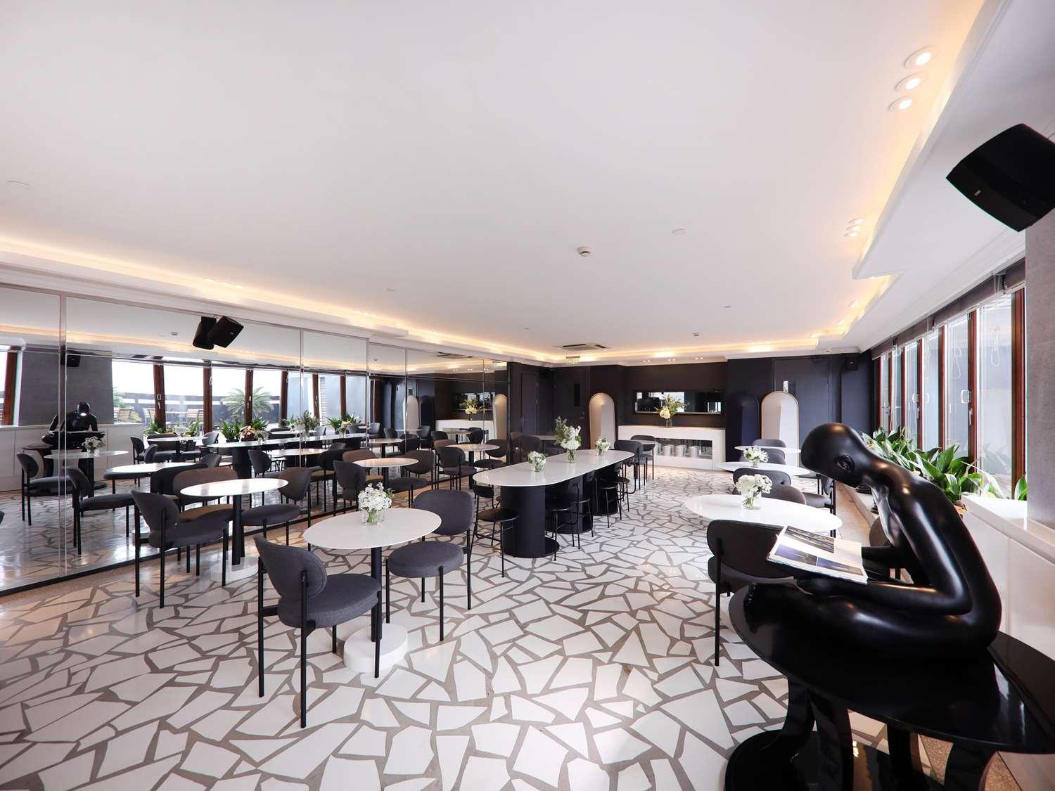 Restaurant ibis Shanghai Yu Garden