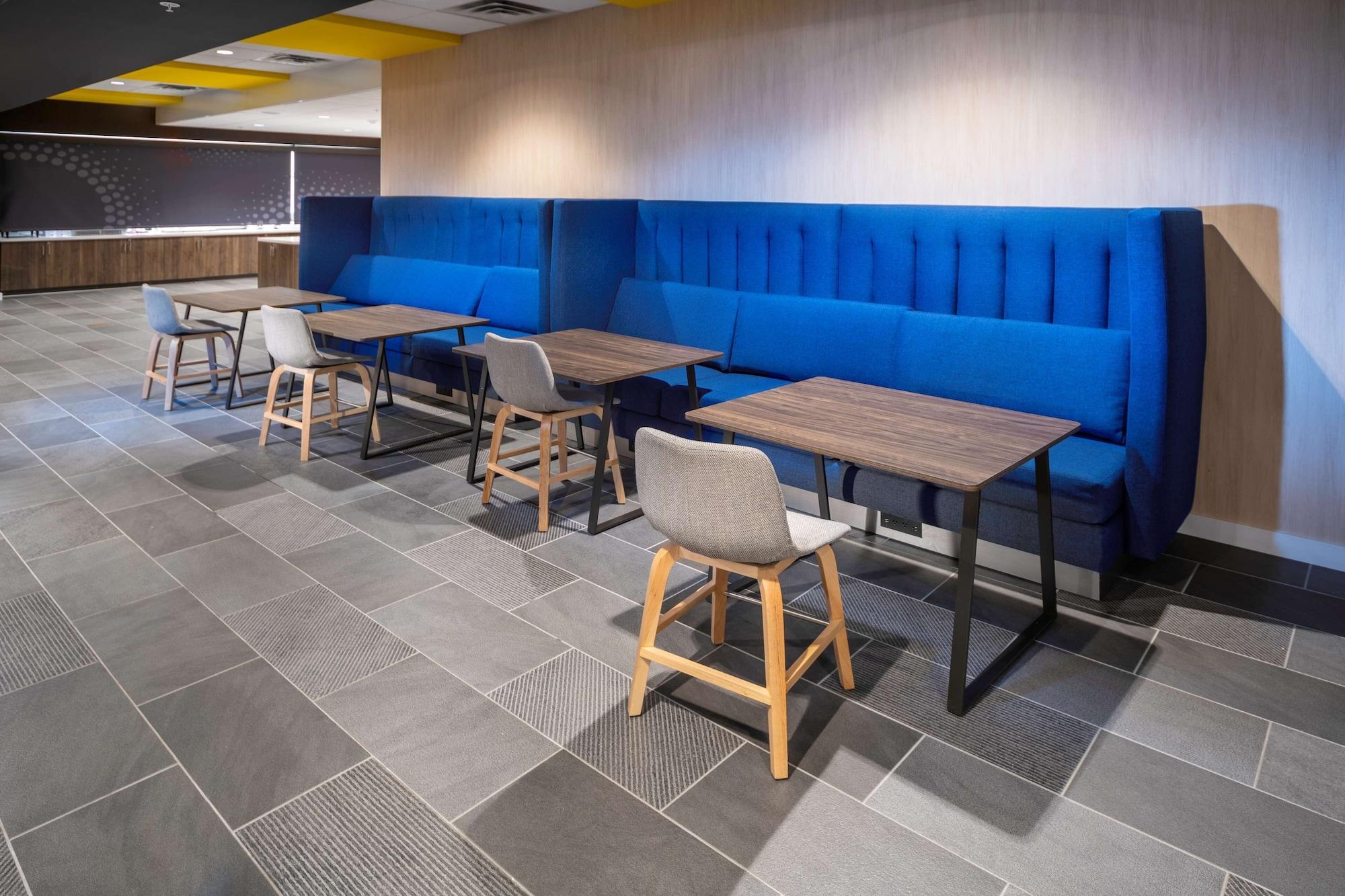 Restaurant Home2 Suites by Hilton Minneapolis Mall of America