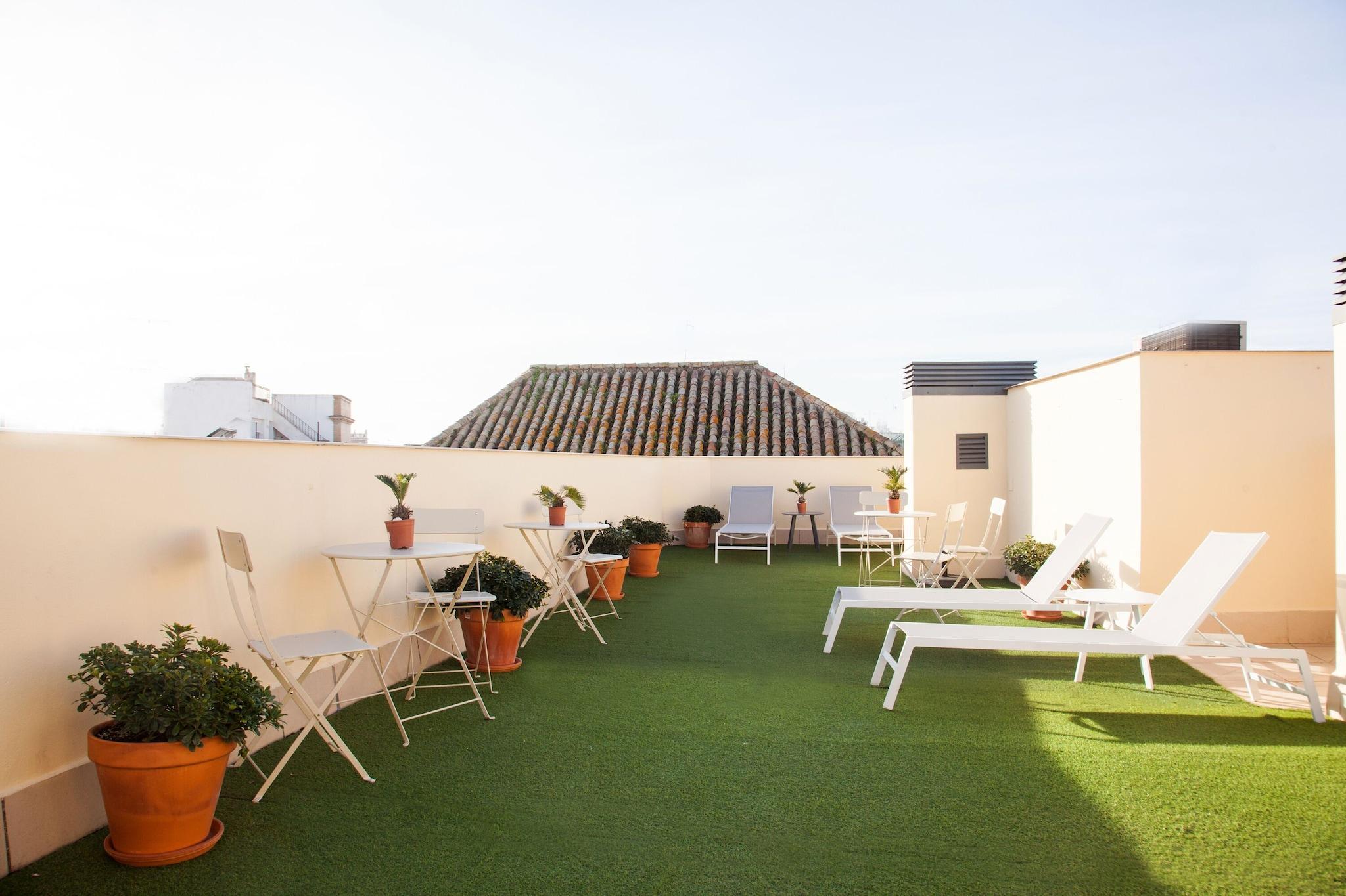 Varios Guzman El Bueno Suites