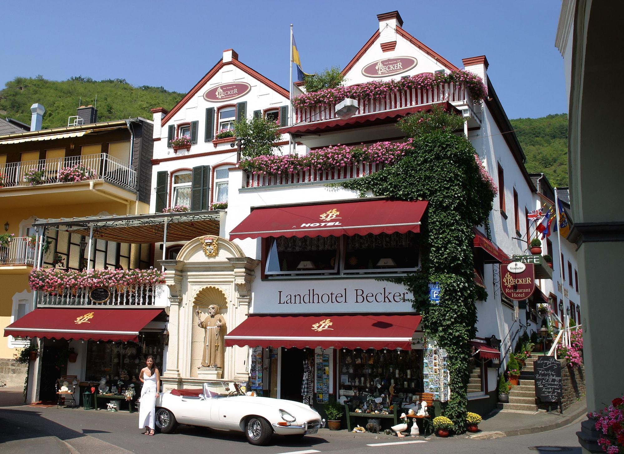 Varios Hotel Restaurant Becker