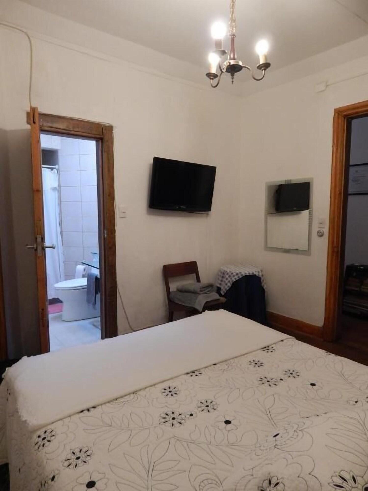 Quarto Alojamiento Alberto Magno