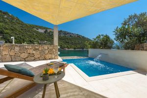 Alquiler Vacacional - Amazing Family SeaFront House with Private Pool and Beach