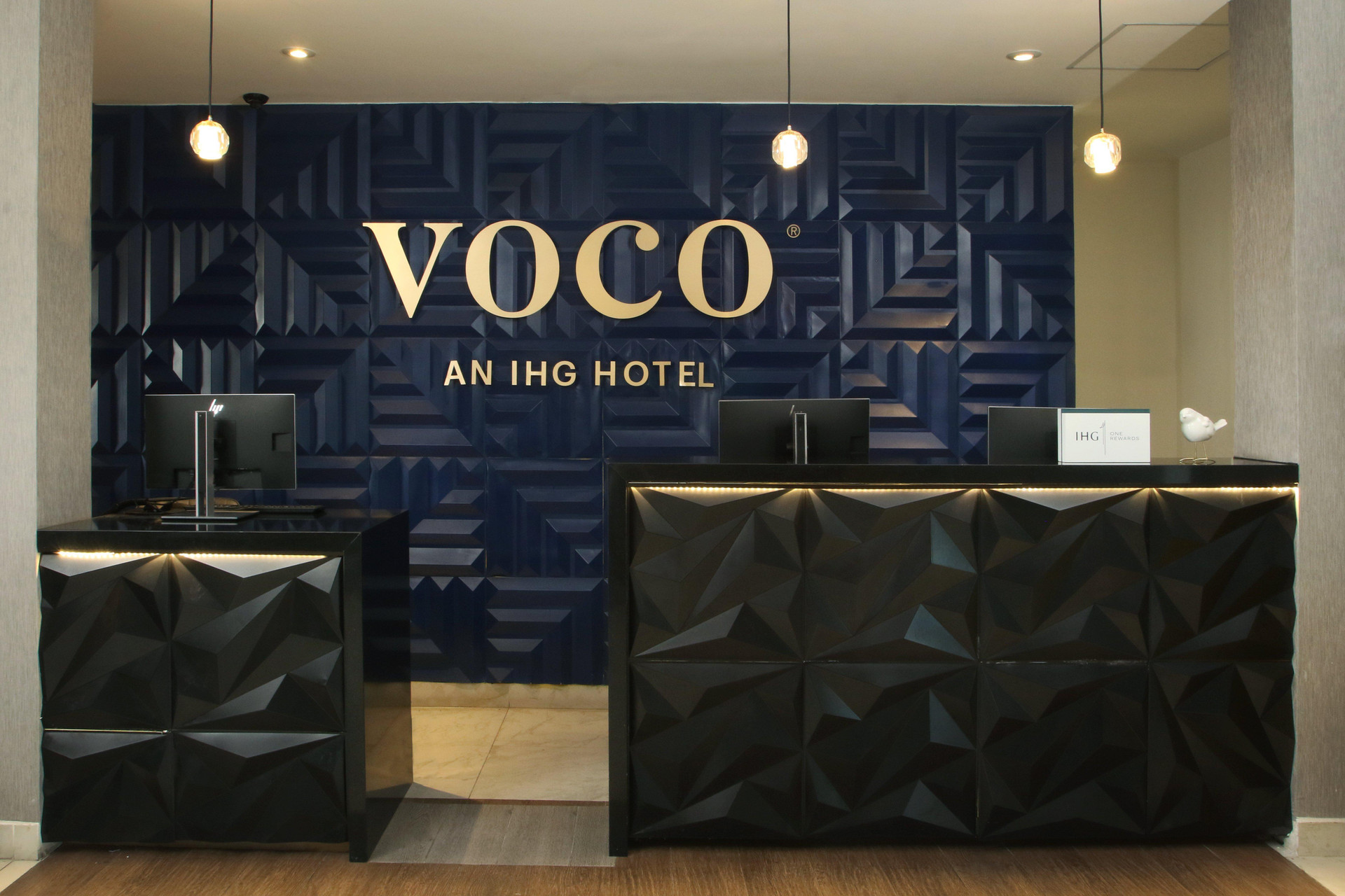 Vista Lobby Voco Saltillo Suites