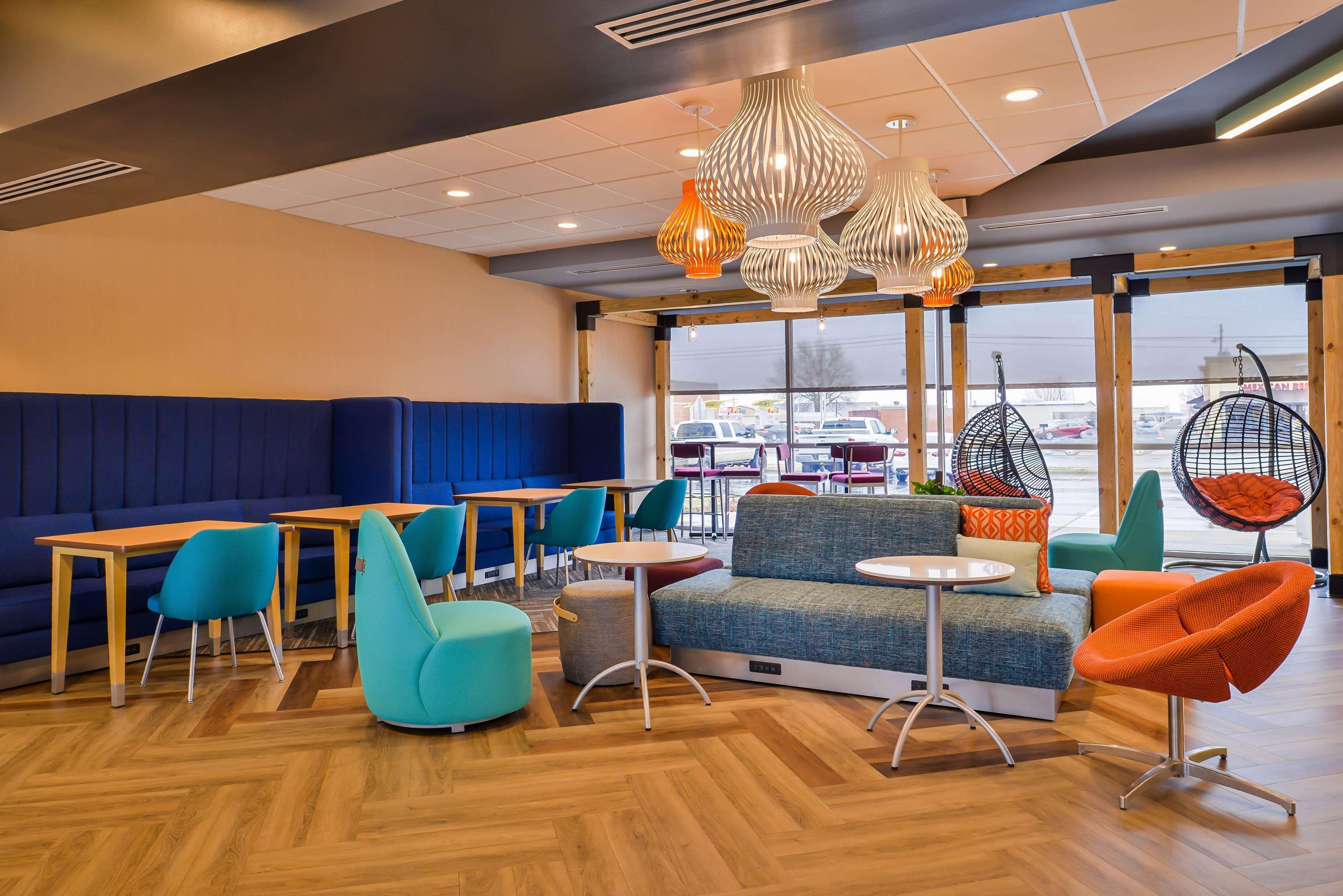 Vista Lobby Tru by Hilton Stuttgart, AR