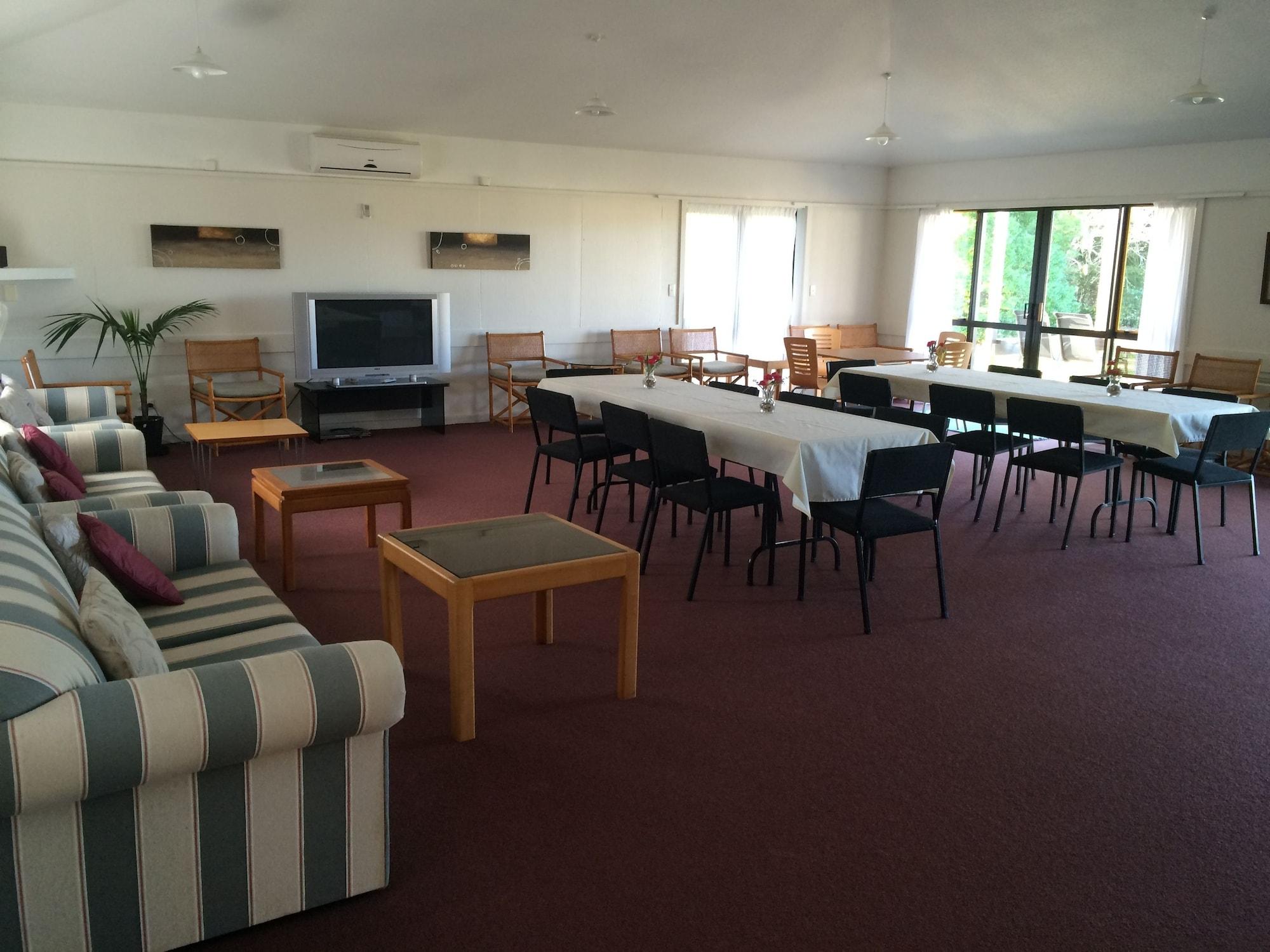 Sala de Reuniones Aotearoa Lodge