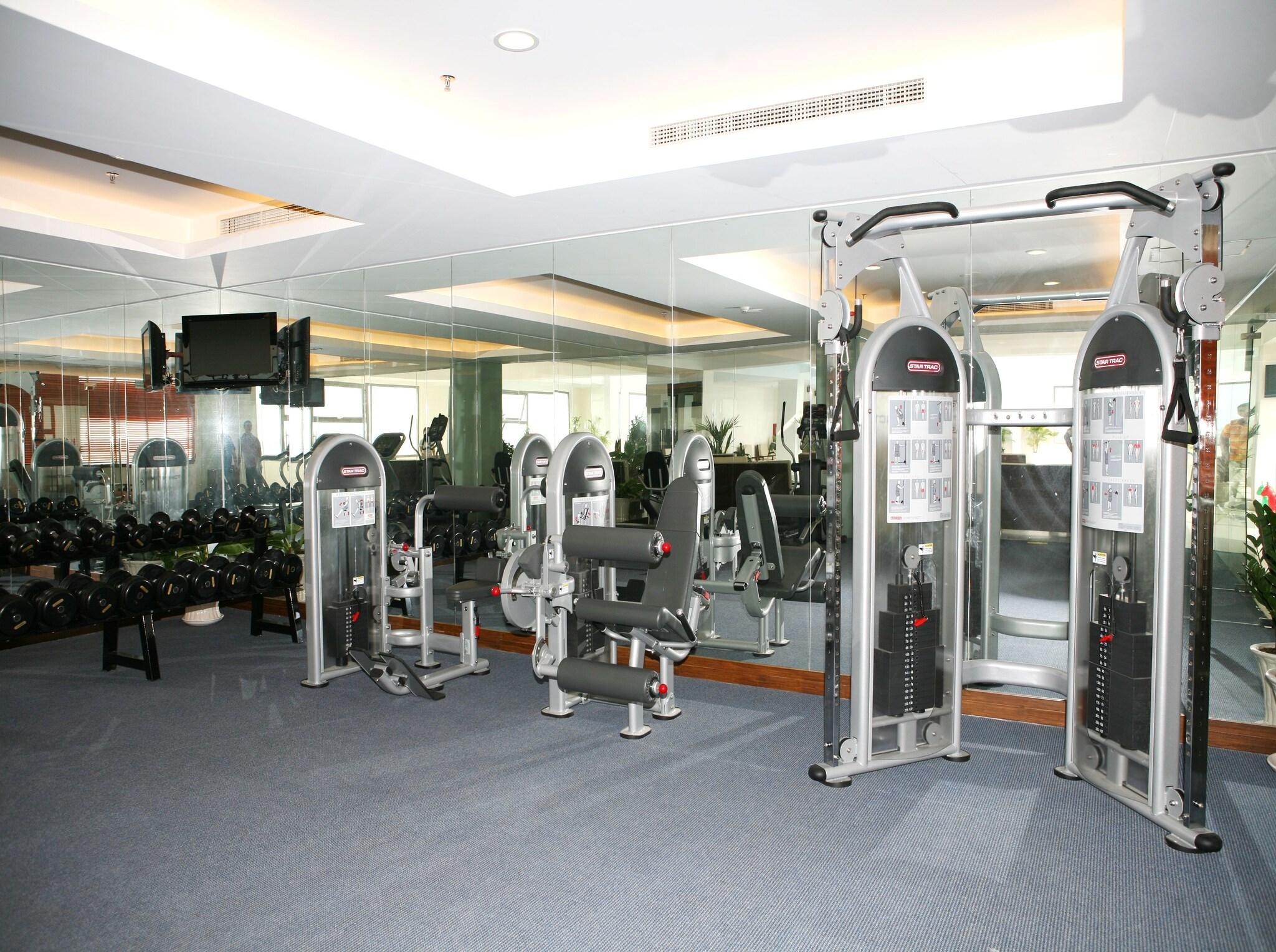 Gimnasio Aurora Hotel Plaza
