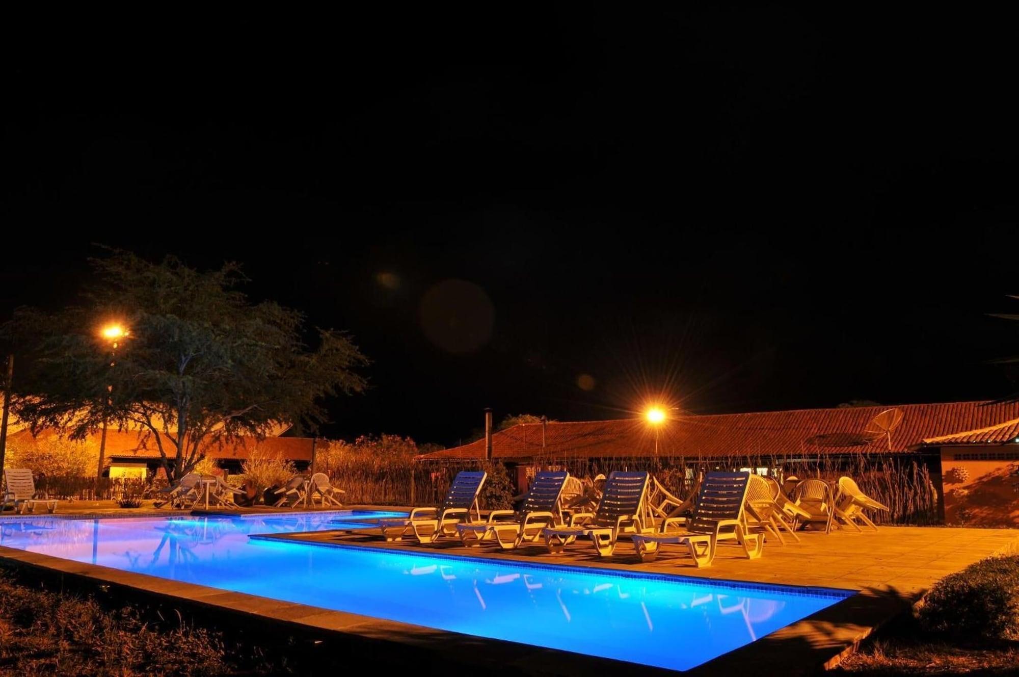 Vista Piscina Pousada Fazenda Santa Fé