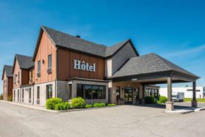 Alojamiento - Econo Lodge Inn & Suites St Apollinaire