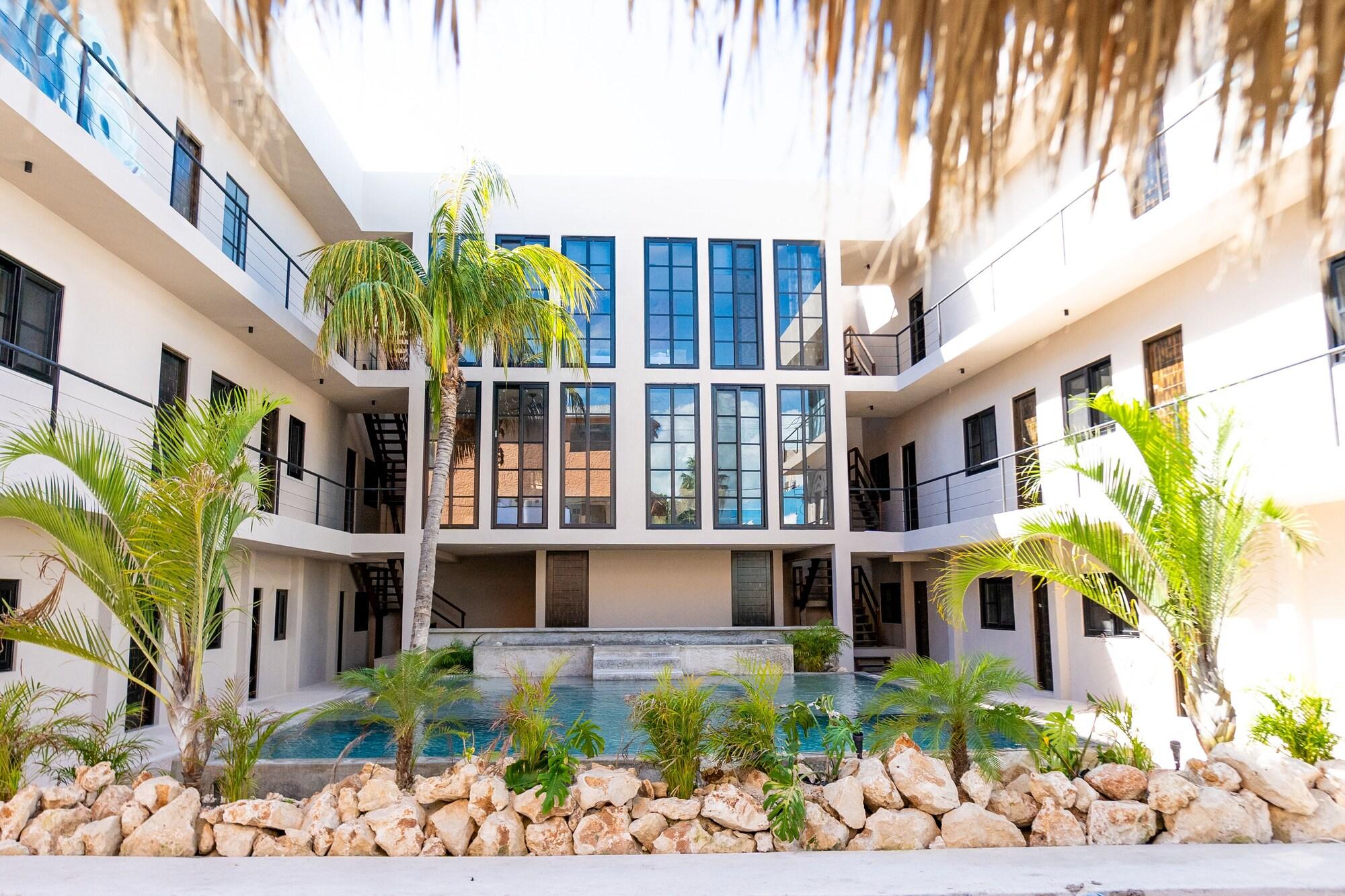 Varios Macondo Estilo Holbox